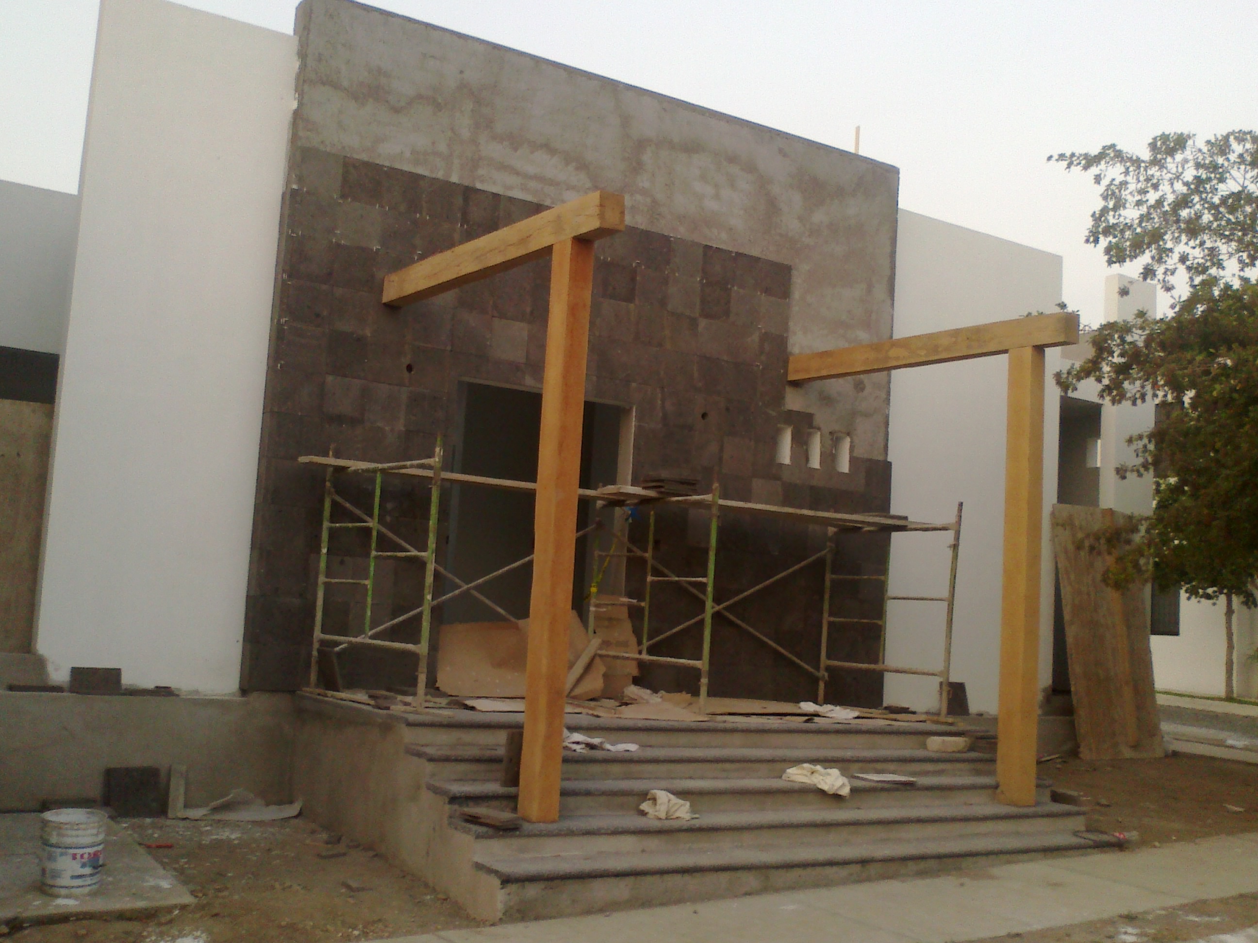 CONSTRUCCION